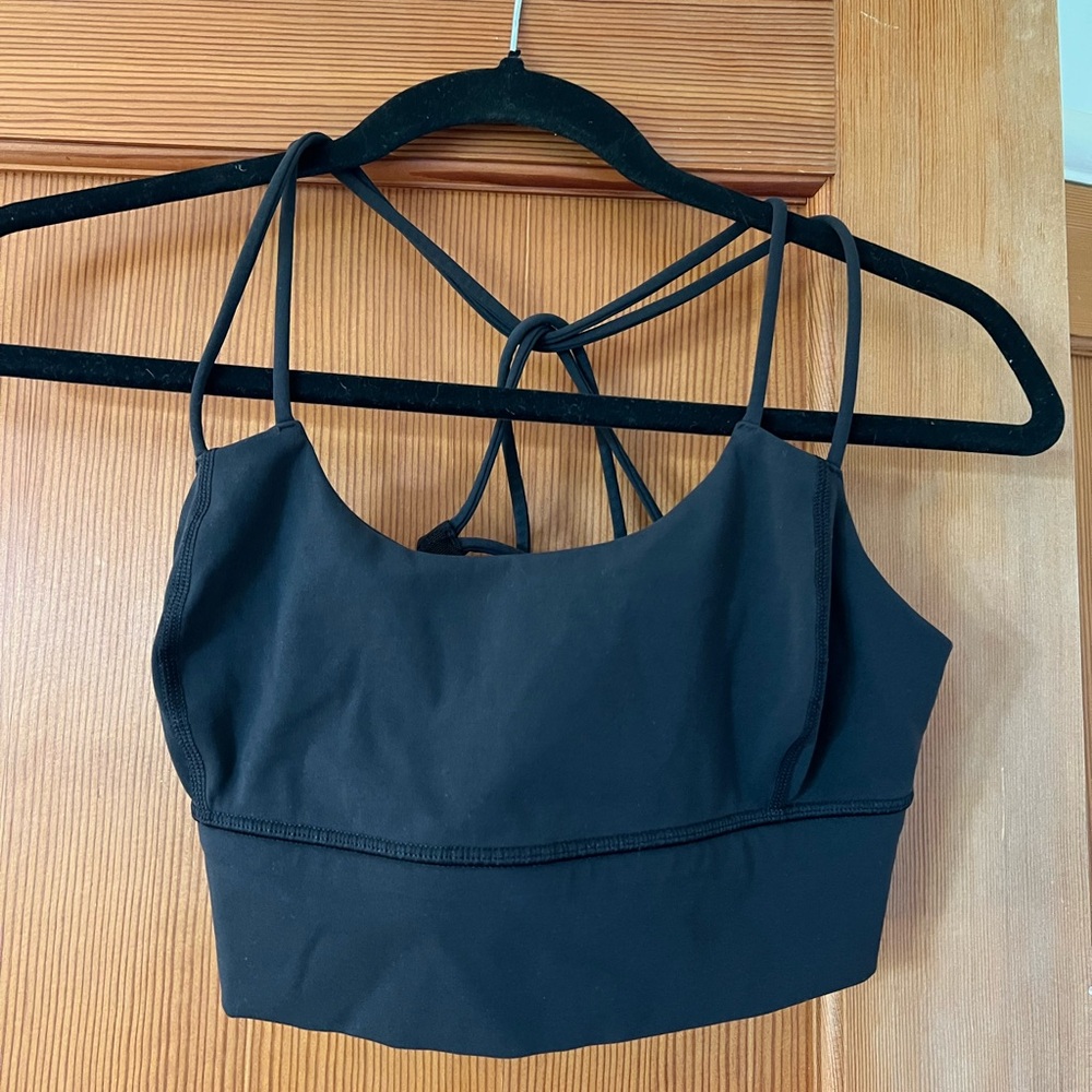 Lululemon sports bra